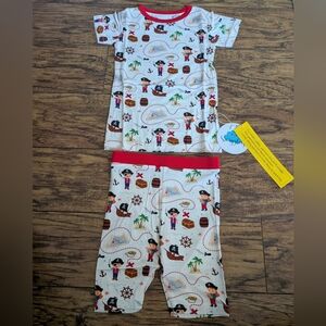 NWT Boys 4T Pirate Print Short Pajama Set